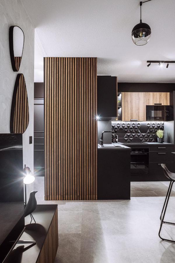 Henri IV - 2 Pieces - Parking Gratuit Apartment Billere Bagian luar foto